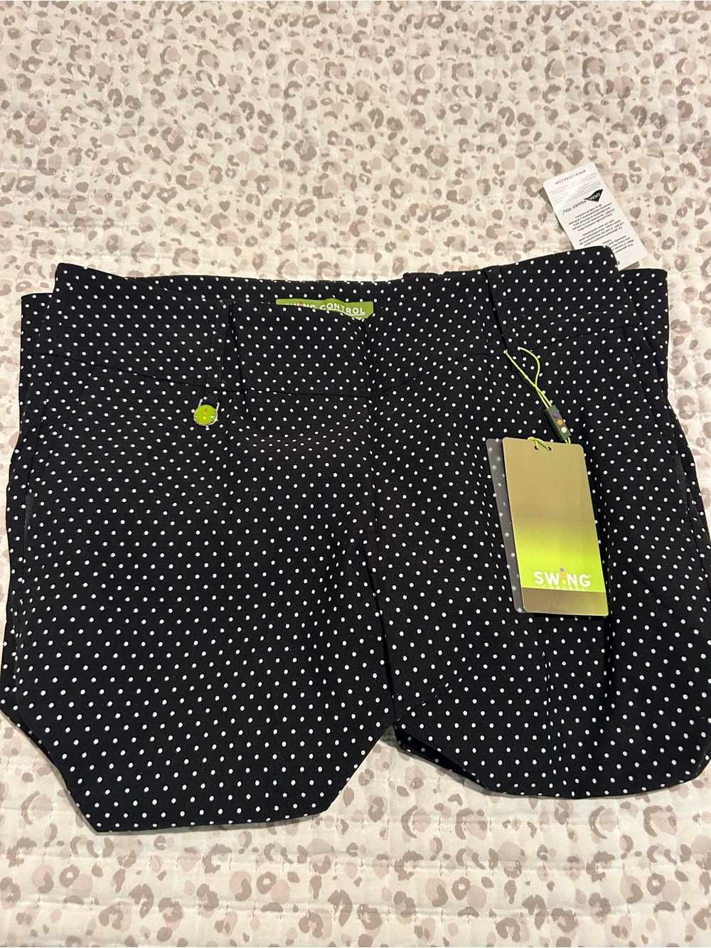SWING Black Polka Dot Women’s Capris